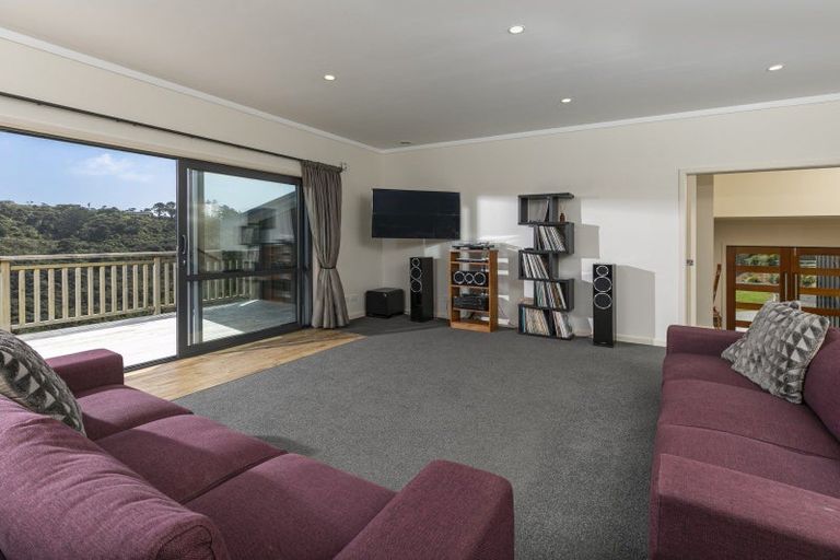 Photo of property in 123 Taiapa Valley Road, Muriwai, Waimauku, 0881