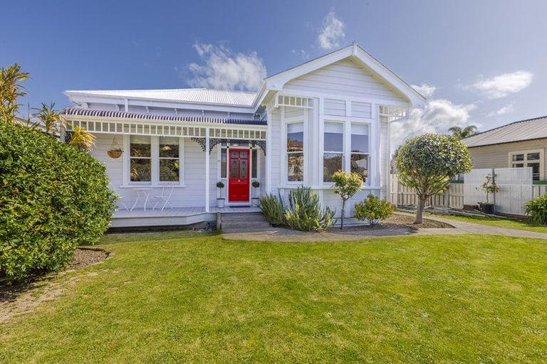 Photo of property in 10 Mcdonald Street, Napier South, Napier, 4110