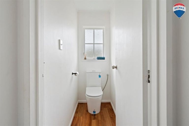 Photo of property in 33 Stockdale Street, Wainuiomata, Lower Hutt, 5014