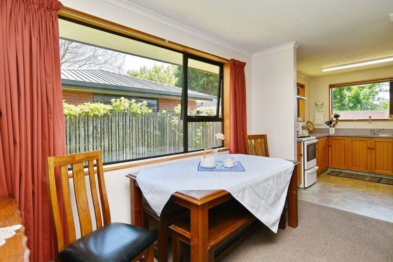 Photo of property in 15b Queen Street, Rangiora, 7400