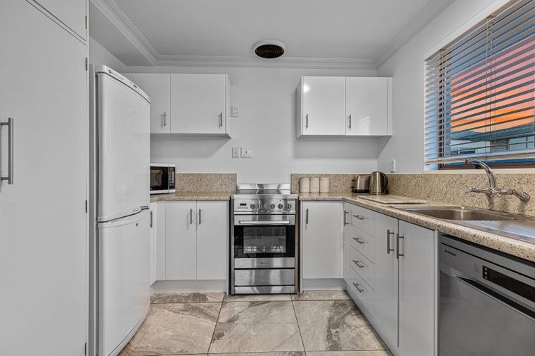 Photo of property in 213a Fifteenth Avenue, Tauranga South, Tauranga, 3112