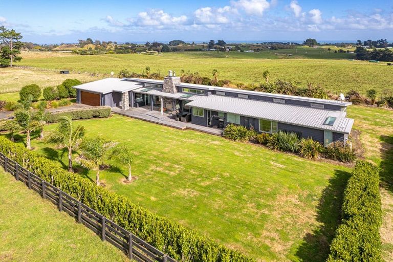Photo of property in 106b Watt Livingstone Road, Westmere, Whanganui, 4574