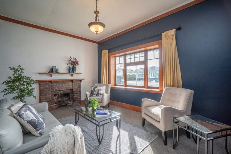 Photo of property in 21 Alfred Street, Roslyn, Palmerston North, 4414