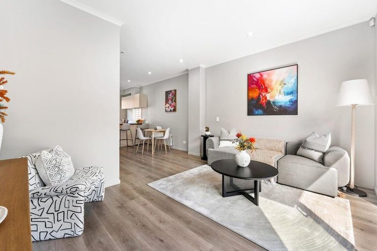 Photo of property in 5 Kerewhenua Crescent, Hobsonville, Auckland, 0616