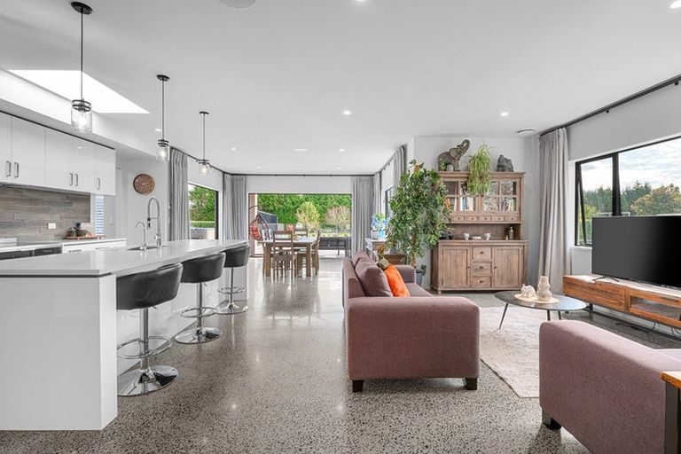 Photo of property in 122c Birchwood Lane, Tamahere, Hamilton, 3283