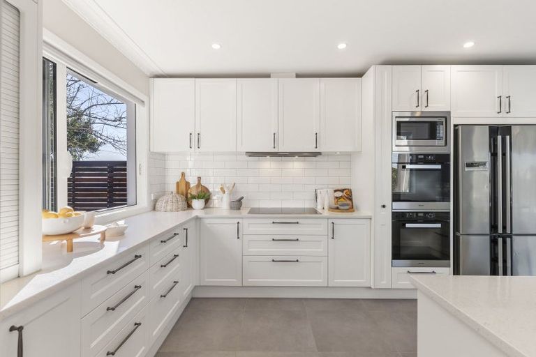 Photo of property in 1 Cassino Street, Bayswater, Auckland, 0622