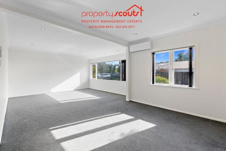 Photo of property in 9 Hillcrest Avenue, Hillcrest, Auckland, 0627