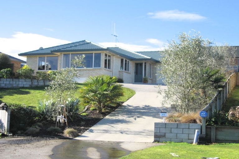 Photo of property in 11 Arundel Place, Nawton, Hamilton, 3200