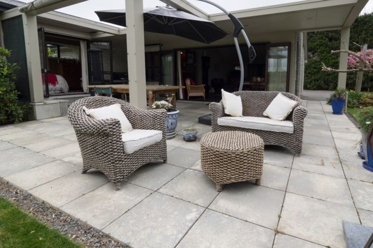 Photo of property in 126 Johnstone Street, Tinwald, Ashburton, 7774