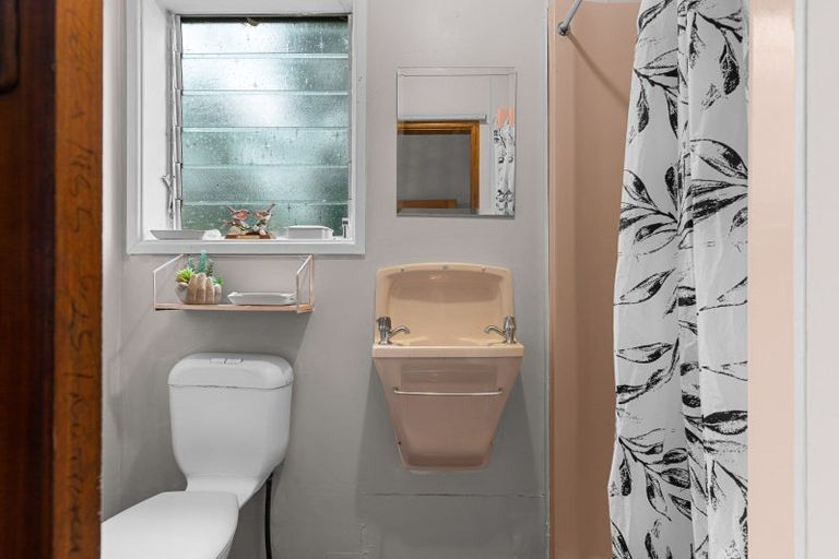 Photo of property in 61 Hokianga Road, Dargaville, 0310