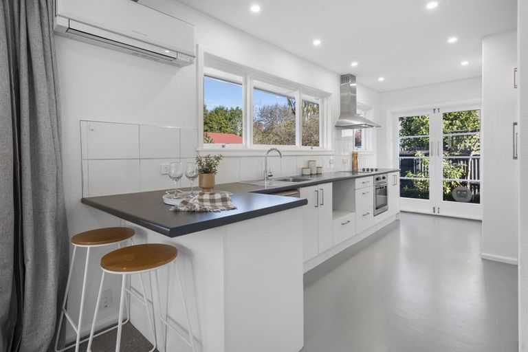 Photo of property in 2/36 Tomes Road, St Albans, Christchurch, 8052