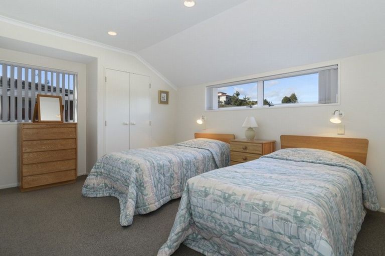 Photo of property in 37 Western Road, Bellevue, Tauranga, 3110