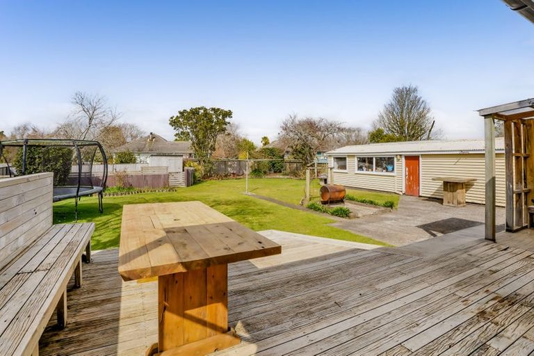 Photo of property in 11 Konini Street, Inglewood, 4330