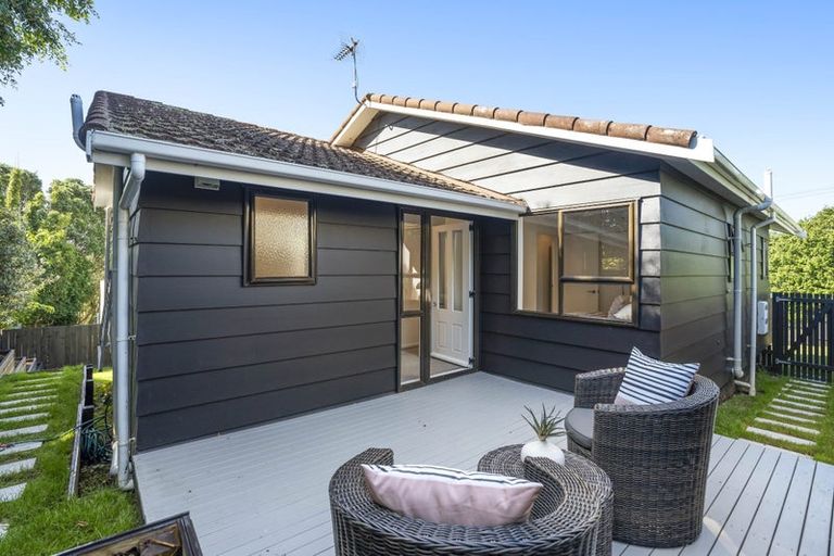 Photo of property in 215 Victoria Road, Devonport, Auckland, 0624