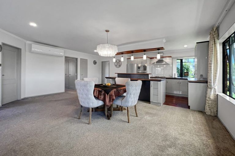 Photo of property in 57 Mt Lebanon Crescent, The Gardens, Auckland, 2105