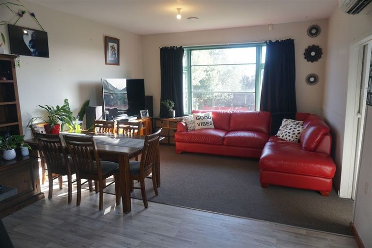 Photo of property in 146 Wainoni Road, Avondale, Christchurch, 8061