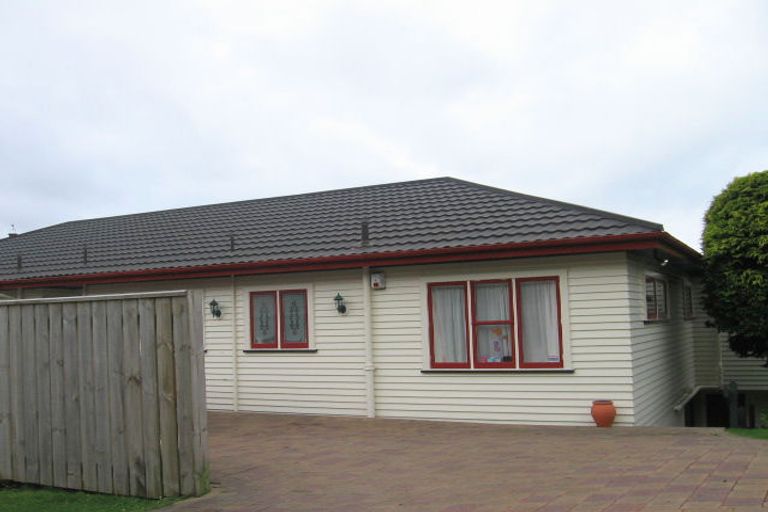 Photo of property in 5 Orissa Crescent, Broadmeadows, Wellington, 6035