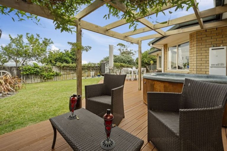 Photo of property in 16 Nivarna Way, Ohauiti, Tauranga, 3112