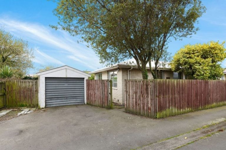Photo of property in 1/58 Mathesons Road, Phillipstown, Christchurch, 8011