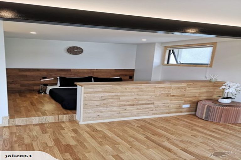 Photo of property in 13 Mckerrow Place, Sunshine Bay, Queenstown, 9300