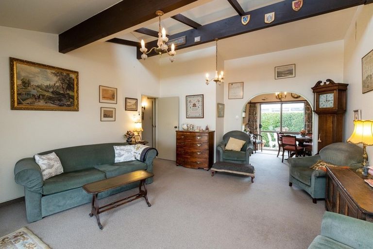 Photo of property in 24 Charles Street, Westshore, Napier, 4110