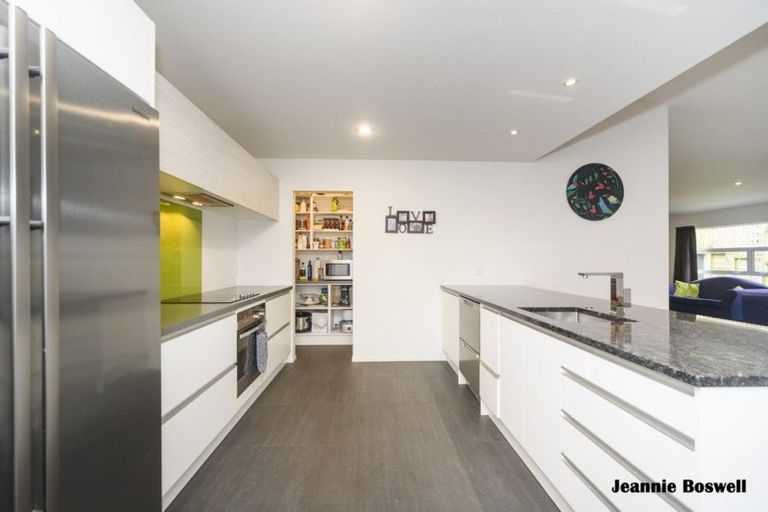 Photo of property in 105 Cashmere Drive, Fitzherbert, Palmerston North, 4410