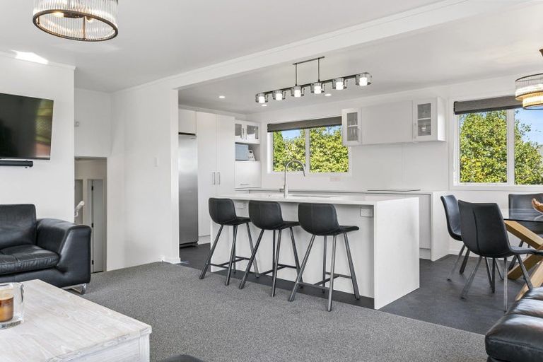 Photo of property in 10 Kensington Place, Richmond Heights, Taupo, 3330