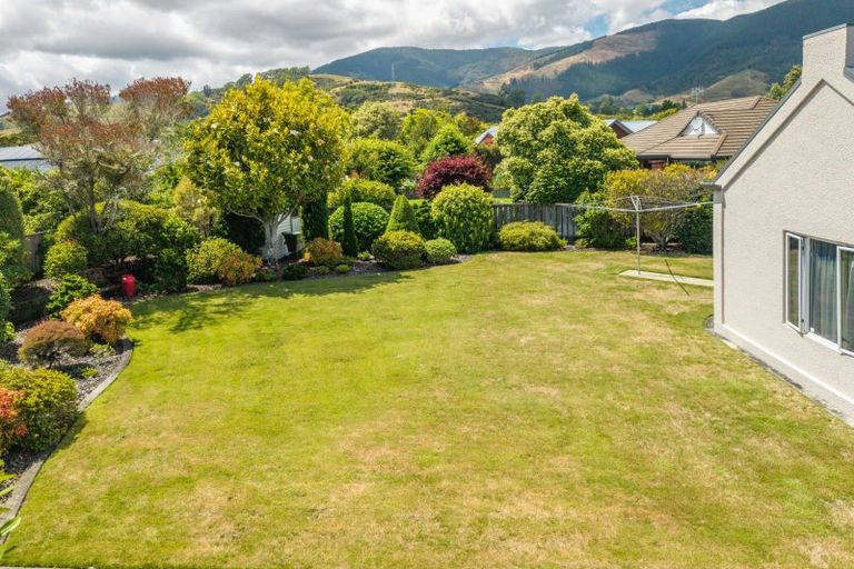 Photo of property in 9 Ardilea Avenue, Stoke, Nelson, 7011