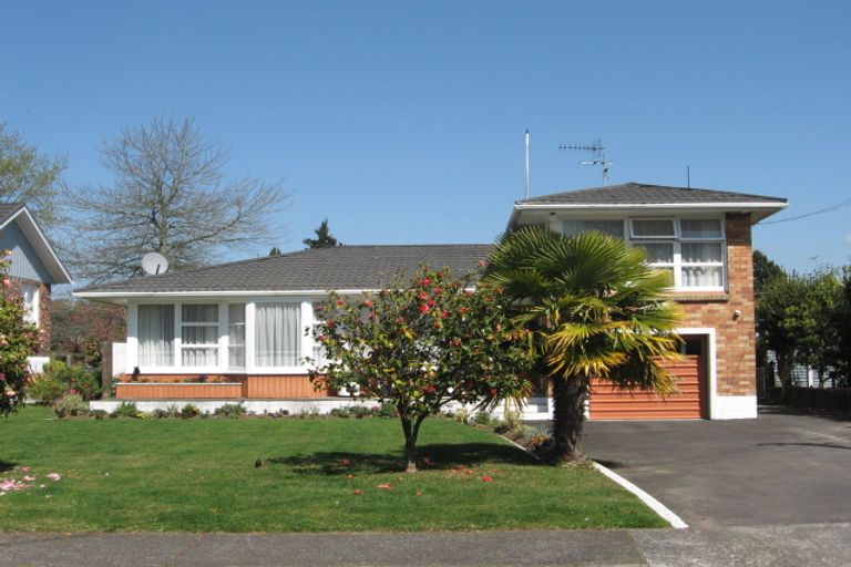 Photo of property in 28 Carlton Street, Glenholme, Rotorua, 3010