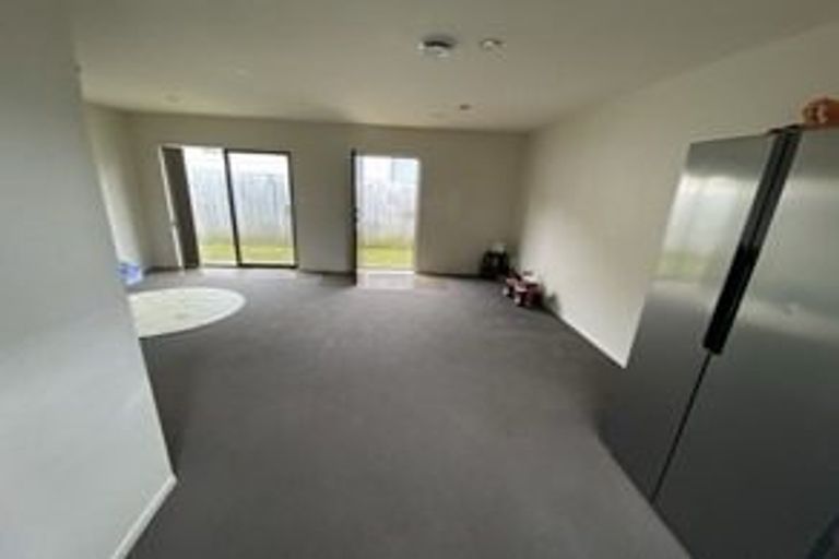 Photo of property in 15 Dissmeyer Drive, Clover Park, Auckland, 2019