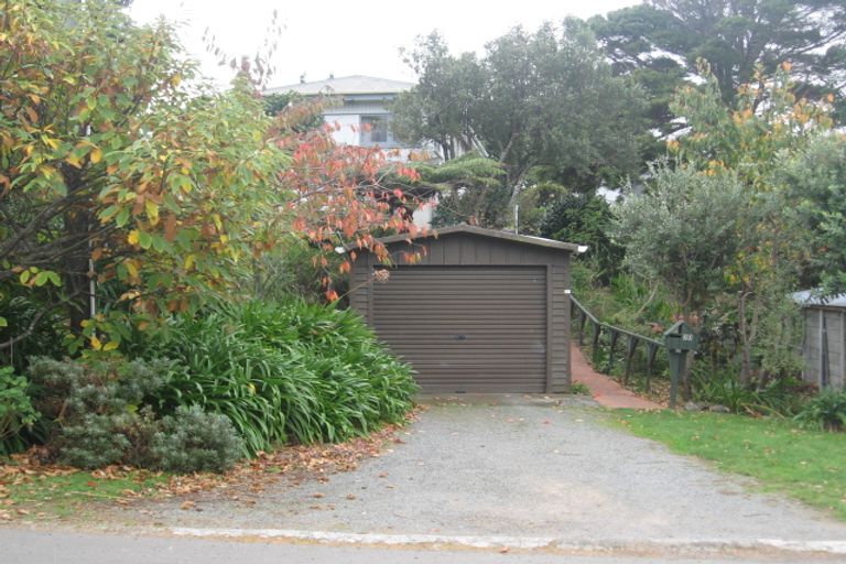 Photo of property in 20 Tainui Street, Raumati Beach, Paraparaumu, 5032