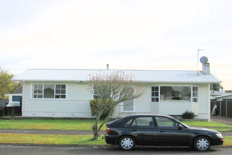 Photo of property in 32 Cecil Street, St Andrews, Hamilton, 3200