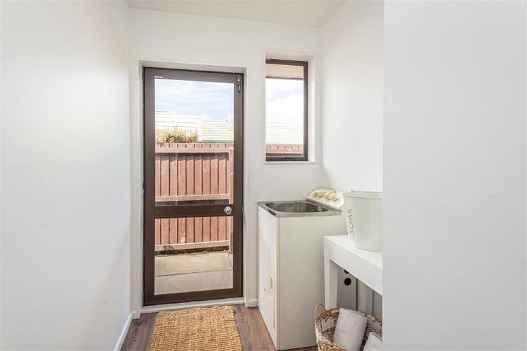 Photo of property in 7a Thistledown Place, Woolston, Christchurch, 8062