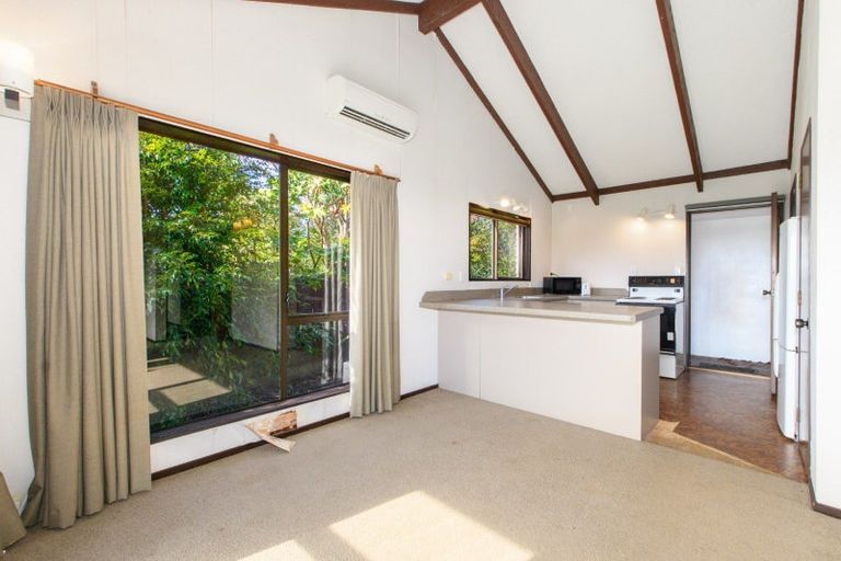 Photo of property in 64 Resolution Road, Welcome Bay, Tauranga, 3112