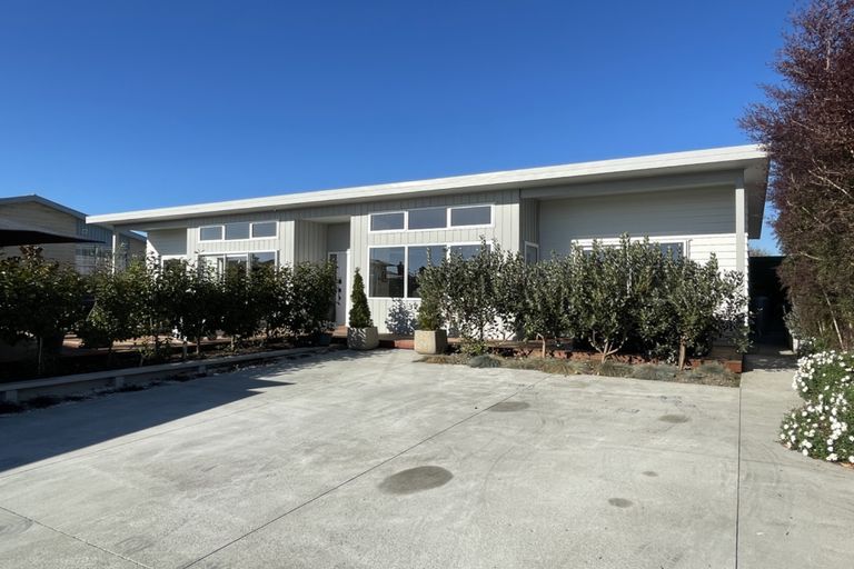 Photo of property in 2/2a Rhodes Street, Parkside, 7910