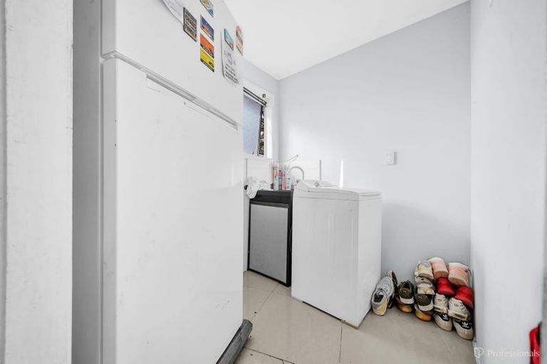 Photo of property in 56 Wickman Way, Mangere East, Auckland, 2024
