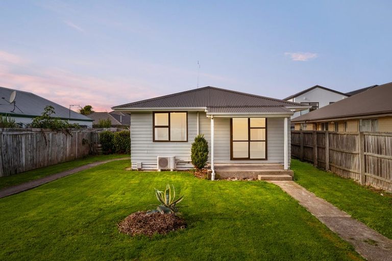 Photo of property in 2/696 Gloucester Street, Linwood, Christchurch, 8062