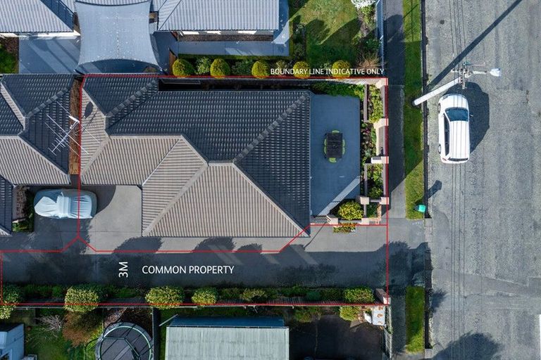 Photo of property in 21 Taupata Street, Redcliffs, Christchurch, 8081