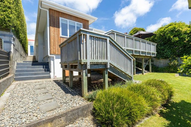 Photo of property in 125 Pendarves Street, New Plymouth, 4312
