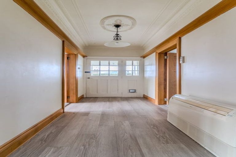 Photo of property in 25 Crosby Street, Mornington, Dunedin, 9011