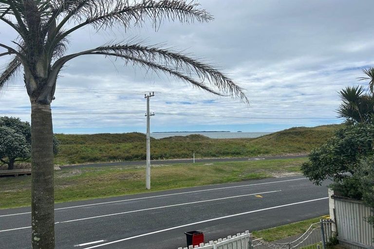 Photo of property in 654 Papamoa Beach Road, Papamoa Beach, Papamoa, 3118