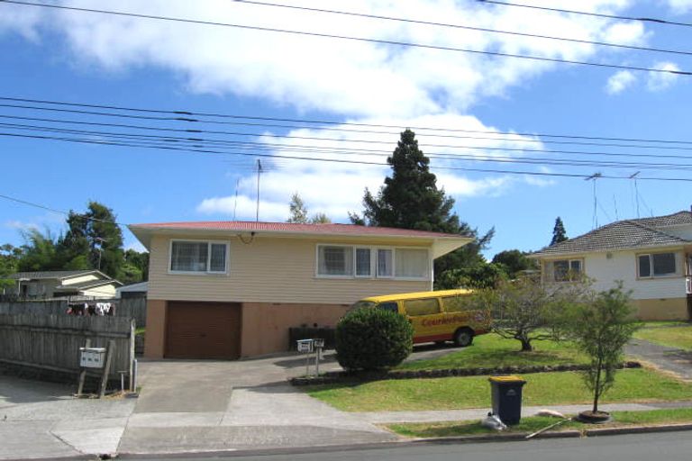 Photo of property in 2/97 Eskdale Road, Birkdale, Auckland, 0626