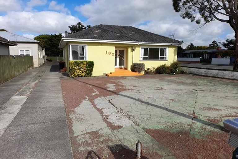 Photo of property in 162 Ferguson Street, West End, Palmerston North, 4412