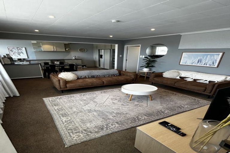 Photo of property in 4/8 Lee Road, Taradale, Napier, 4112