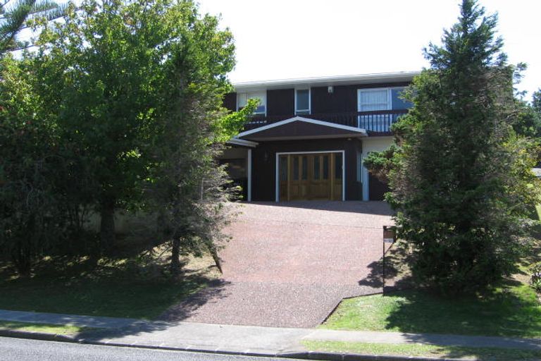 Photo of property in 203 Glamorgan Drive, Torbay, Auckland, 0630
