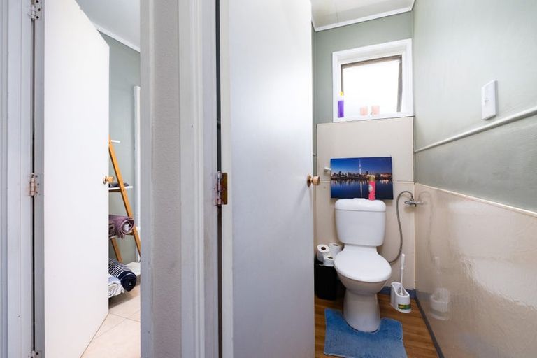 Photo of property in 22 Boundary Road, Clover Park, Auckland, 2019