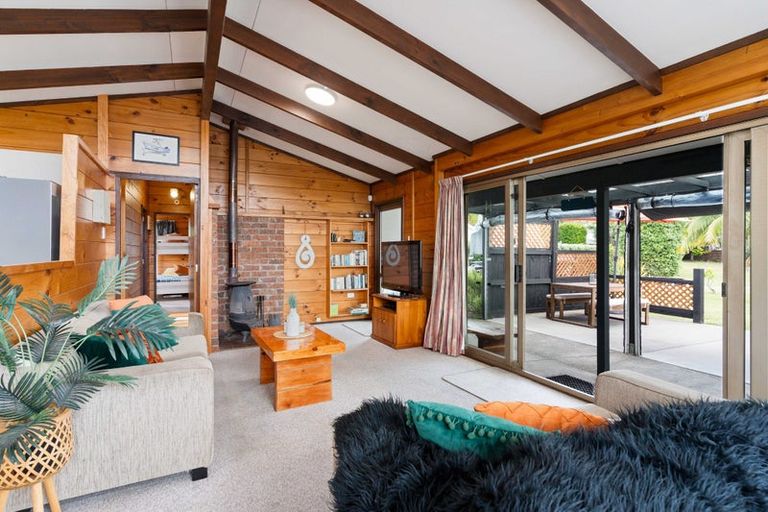 Photo of property in 15 Pitkethley Circle, Pauanui, Hikuai, 3579