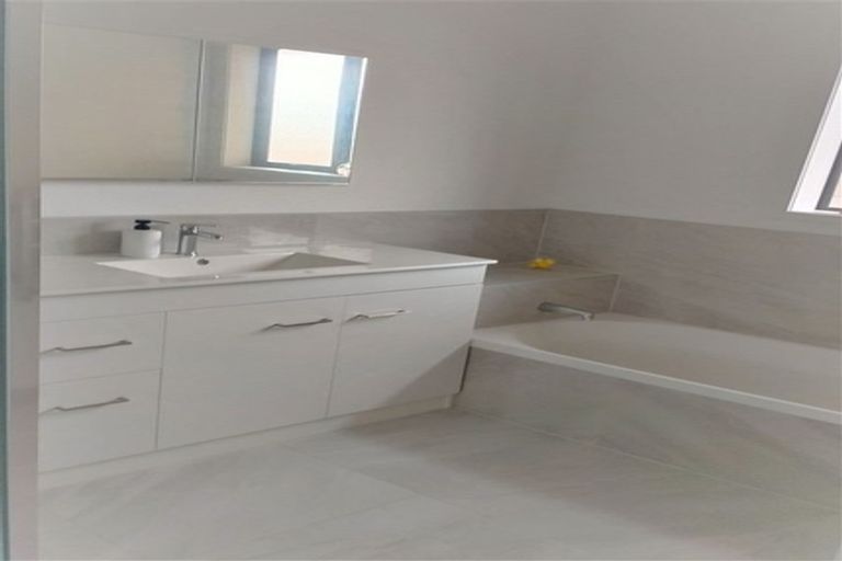 Photo of property in 44 Breton Drive, Waipu, 0510