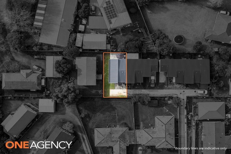 Photo of property in 13f Purata Place, Mangere Bridge, Auckland, 2022