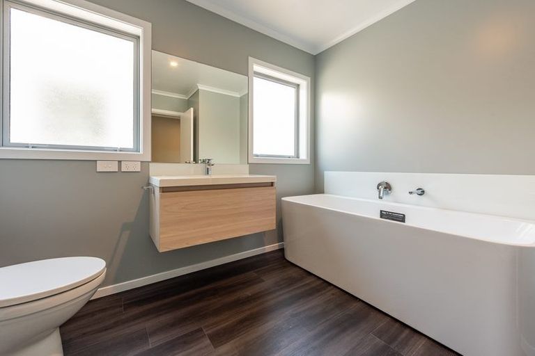 Photo of property in 26 Ruahine Street, Trentham, Upper Hutt, 5018